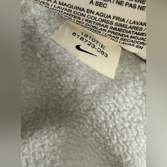 Michigan State Spartans Sweatshirt Men's XL Gray Hoodie Graphic Nike Therma Fit - Picture 8 of 8